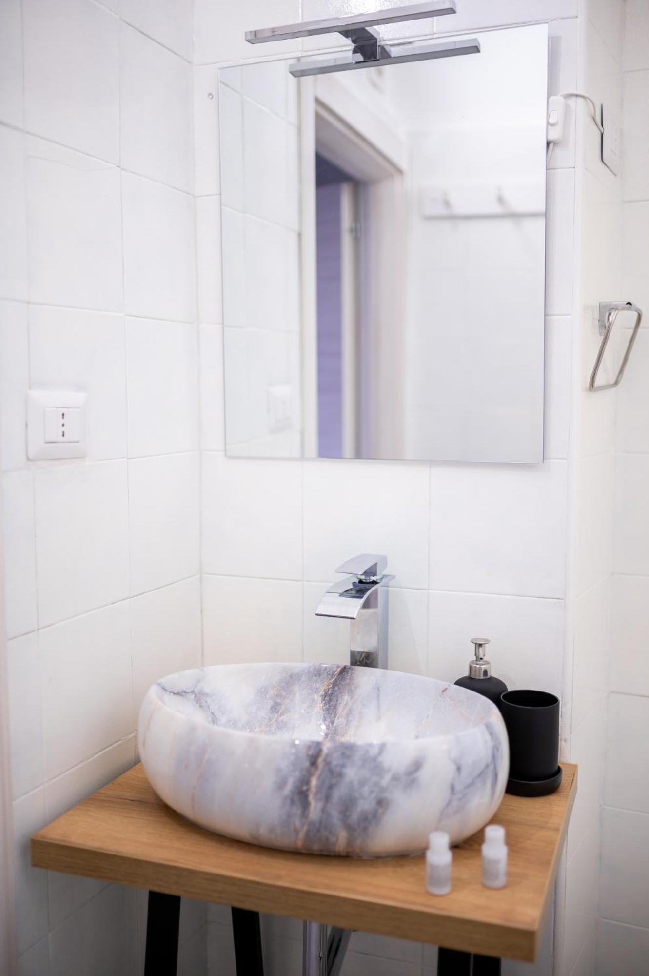 Stay Soft Apartment - Centro Storico Napoli Экстерьер фото